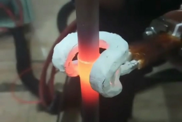 高頻感應釬焊用于焊接各種各樣金屬產品