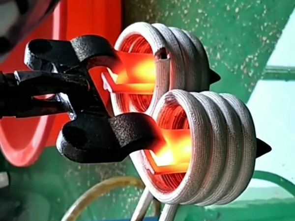 高頻淬火設備的優點有哪些和預防淬火變形措施