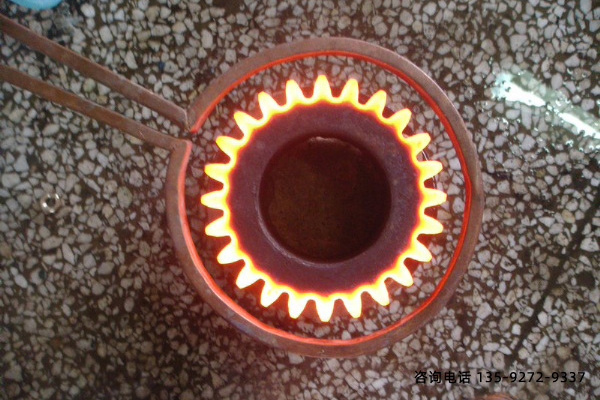 �X݆�B̼����̎��׃�εķ����͸��M̽ӑ