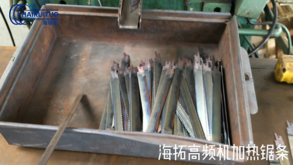 ���l�ӟ�C����Ƭ���a�^�̵ļӟ��˻�呉�