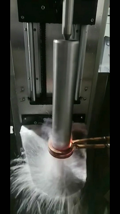 高頻淬火設(shè)備對銷軸表面淬火