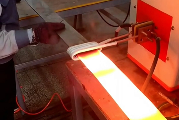 �����l�Б�(y��ng)�ӟ��O(sh��)�䌦䓰��Ƭ�˻�ԇ����ʾ