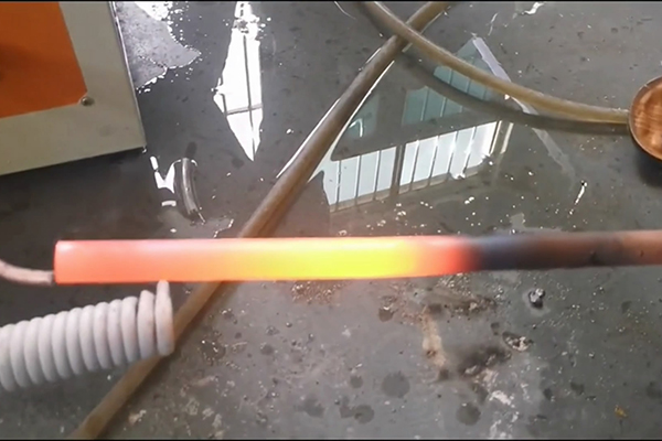 ���l�ھ��˻�����ʾ