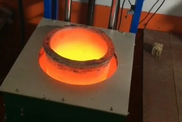 늄�����ʽ���l�۟��t