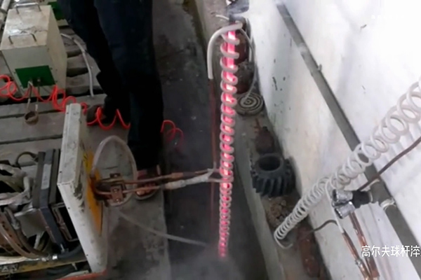 �ߠ�����U����̎��