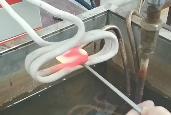 �{����������˻��̎���ó����l����O��