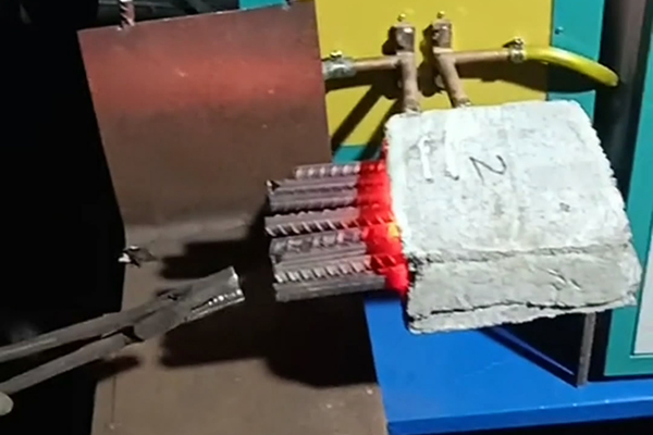 �ݼy䓽��ó����l�Б��ӟ��O��ӟ��˻��̎�����Û_��呴�