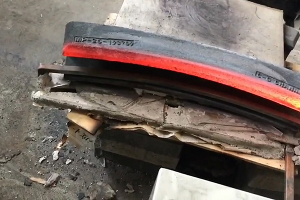 �����T��40�j�����ھ��˻�-���l�Б��˻��O��