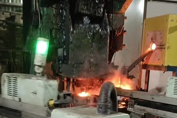 �������l���t���Cе�ֱ��Ԅ�����