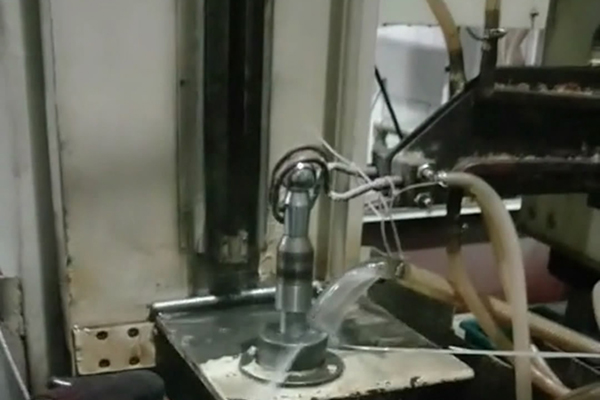 �����l���^��𳬸��l�Б��ӟ����O��