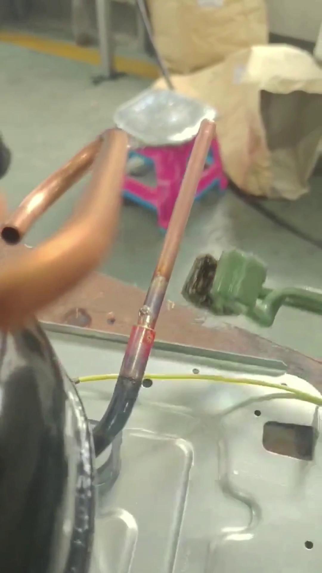 冰箱壓縮機銅管焊接維修可能不合適但生產用高頻機焊接效率就是高