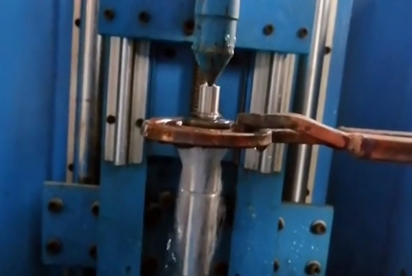 時刻為客戶著想，讓客戶感受我們做軸類數控淬火的專業性