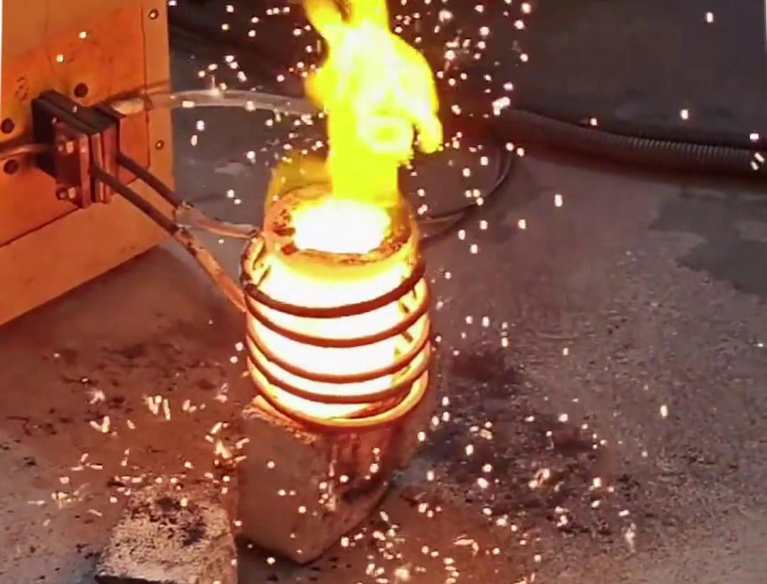 海拓 220V 小型高頻熔煉爐，開啟1斤鋼份金屬熔煉新體驗