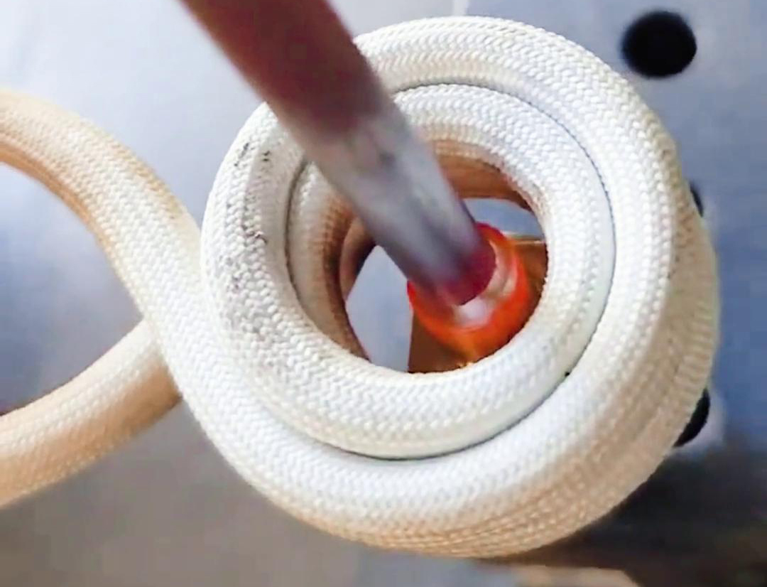 海拓高頻焊接機(jī)：制冷配件銅管焊接生產(chǎn)的高效方案