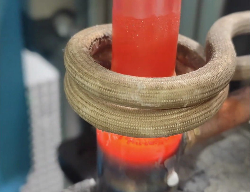 銅管鋼管異種釬焊實操！高頻加熱機一鍵搞定，全程無需人工干預(yù)