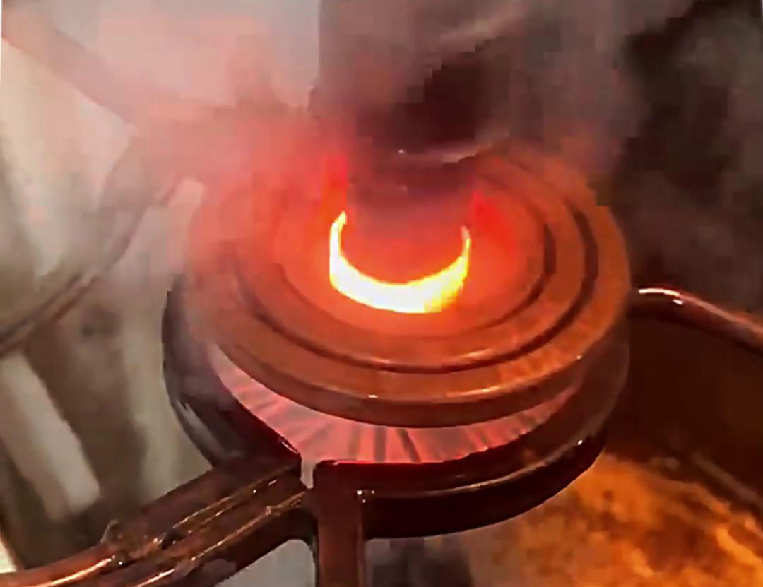 超音頻淬火工藝對凸輪軸進(jìn)行表面淬火處理