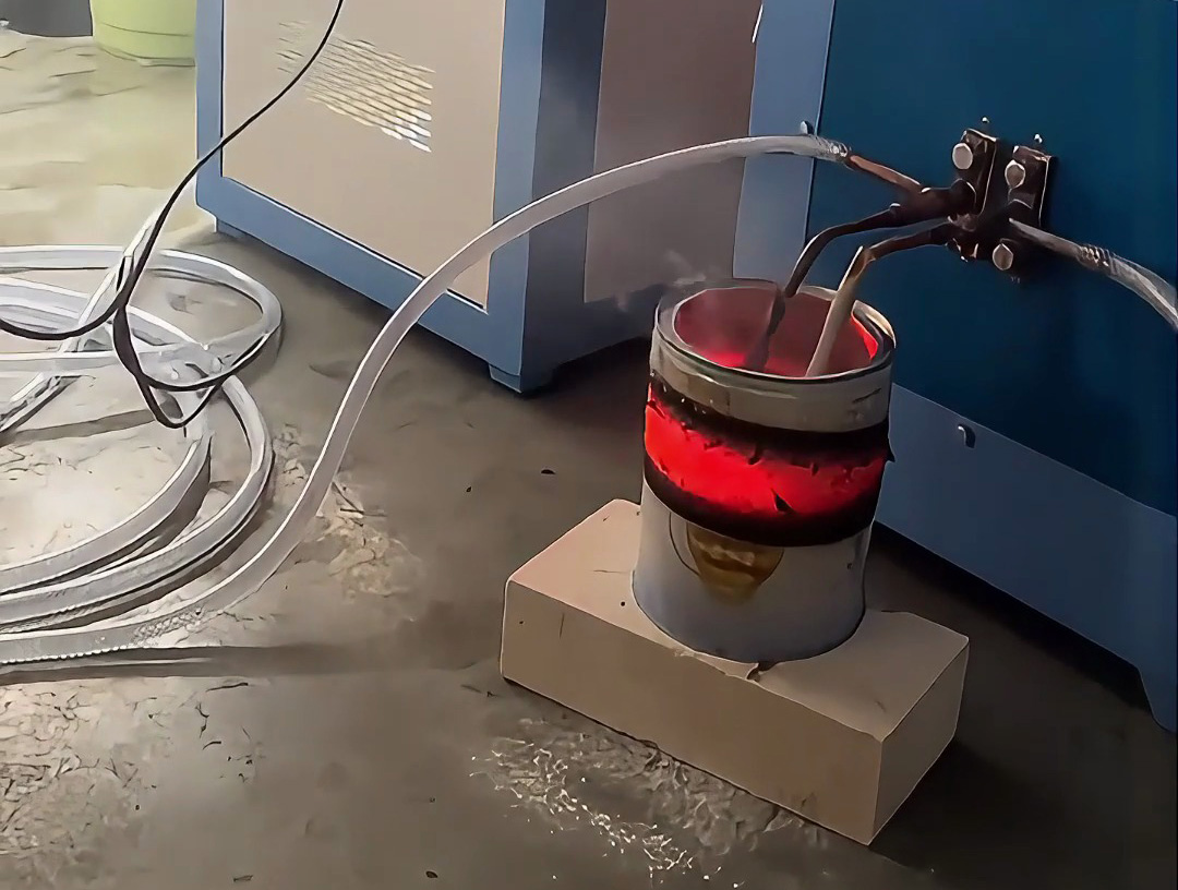 超音頻加熱設備實測,快速加熱效果驚人,感受一下感應加熱速度