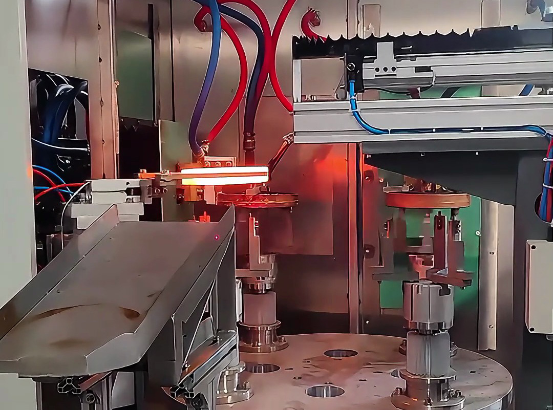 半智能生產(chǎn)線 鋼套軸套自動(dòng)化淬火退火全過程揭秘！