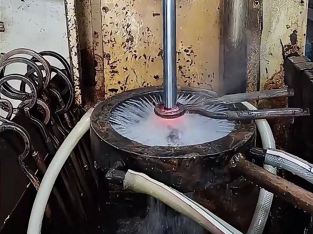 數控淬火機床：現代工業的核心設備原來長這樣！