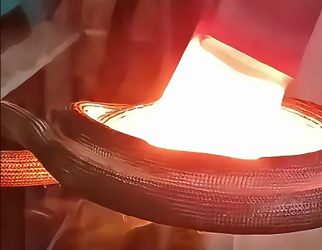 還在為金屬材料加熱發愁？高頻加熱機一鍵解決！