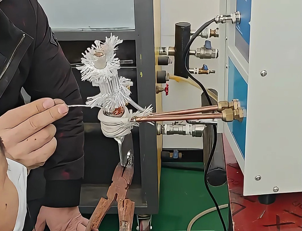 高頻焊機融合了高頻感應技術,開啟線束端子焊接新時代