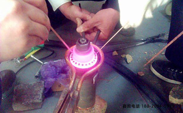 �Б����C�ӹ�