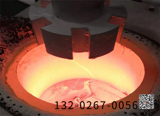 �D���۟��t